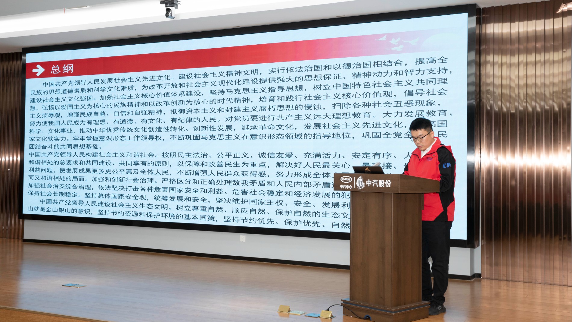 5X4A4417.jpg 5X4A4417.jpg