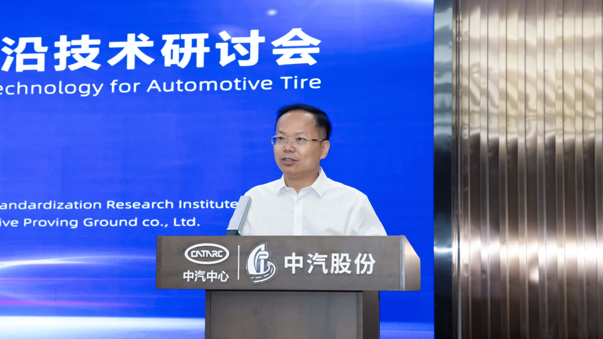 лáÏòµ¼½²»°.jpg лáÏòµ¼½²»°.jpg