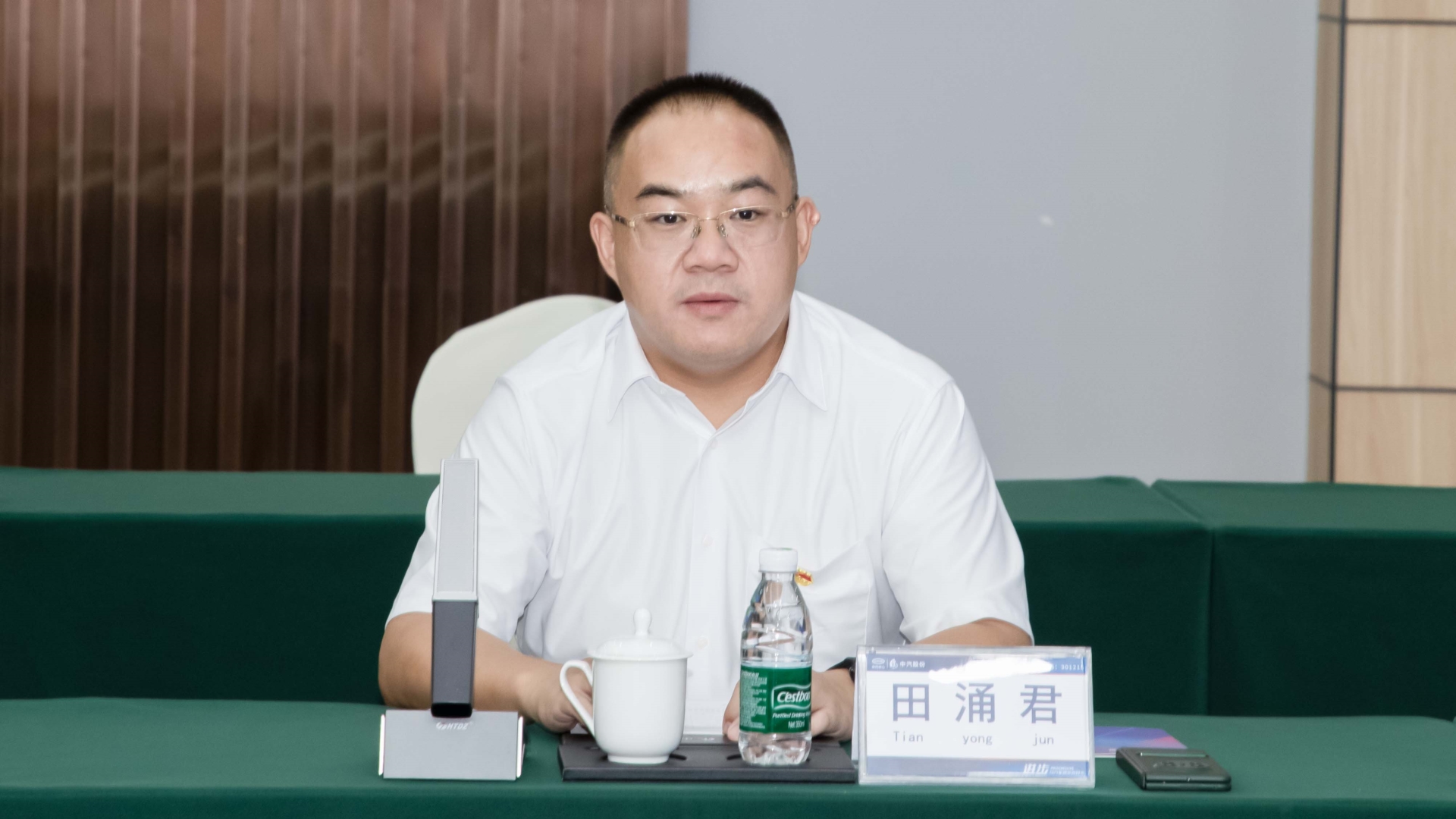 081A7145 拷贝.jpg 081A7145 拷贝.jpg