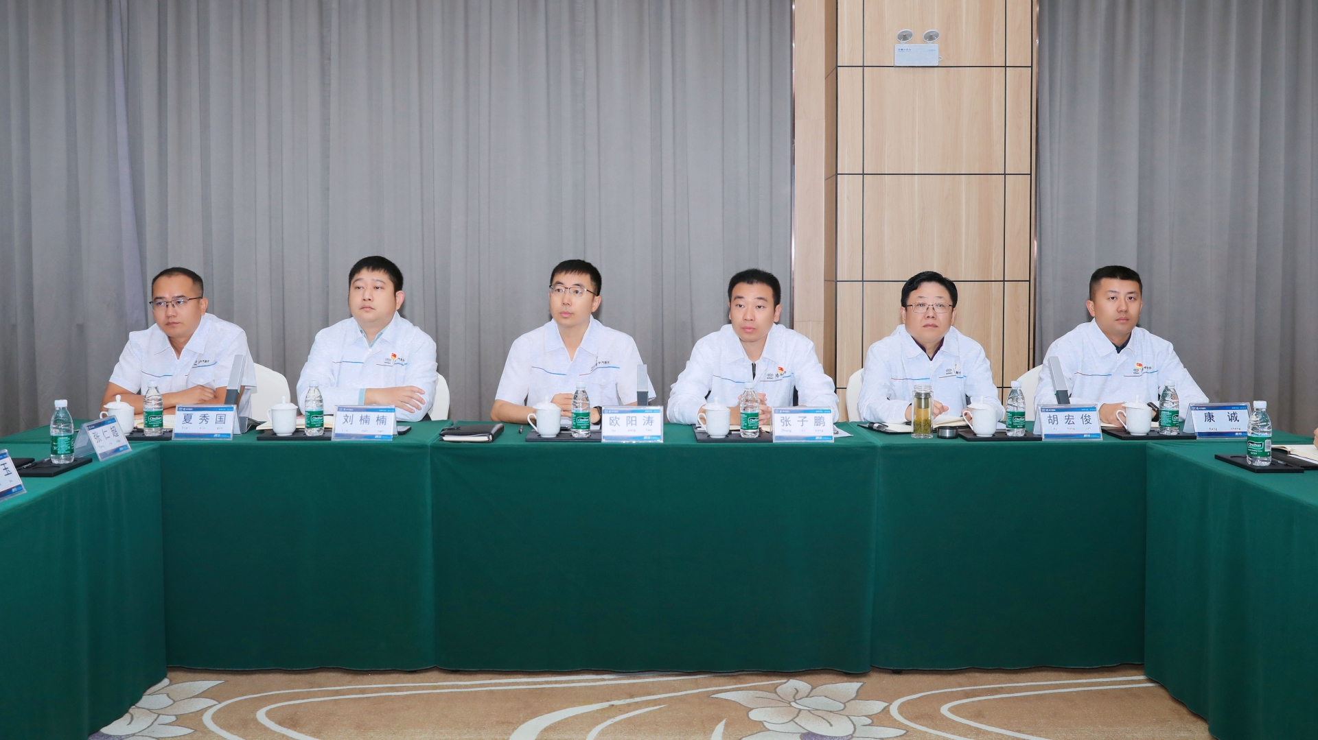 daffe15140c2c71944149a935f25536.jpg daffe15140c2c71944149a935f25536.jpg