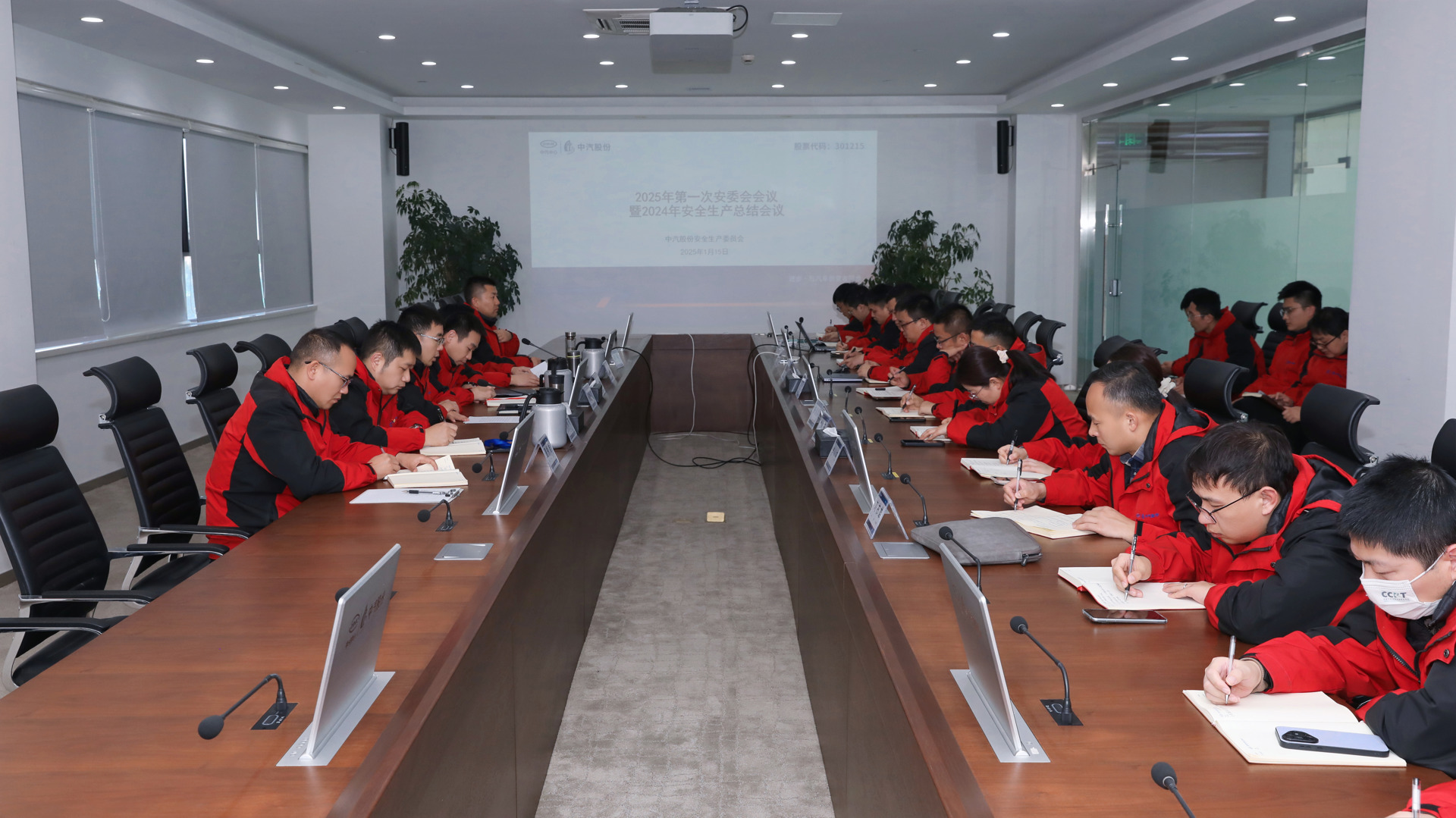 1f073c1299bdbe1537b51e767de5a37.jpg 1f073c1299bdbe1537b51e767de5a37.jpg