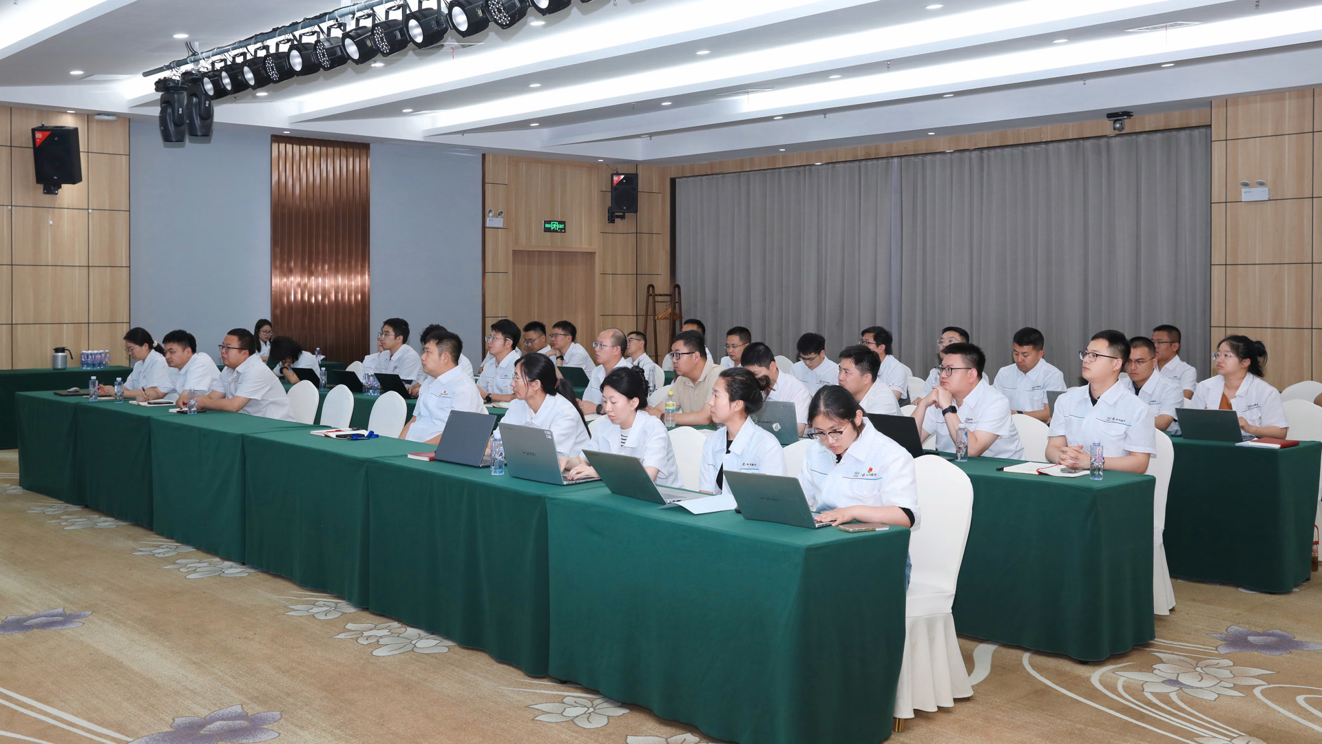 微信图片_2025-06-17_100205_087.jpg 微信图片_2025-06-17_100205_087.jpg